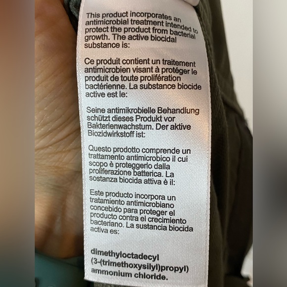 Columbia straight leg hiking pants - Picture 8 of 8